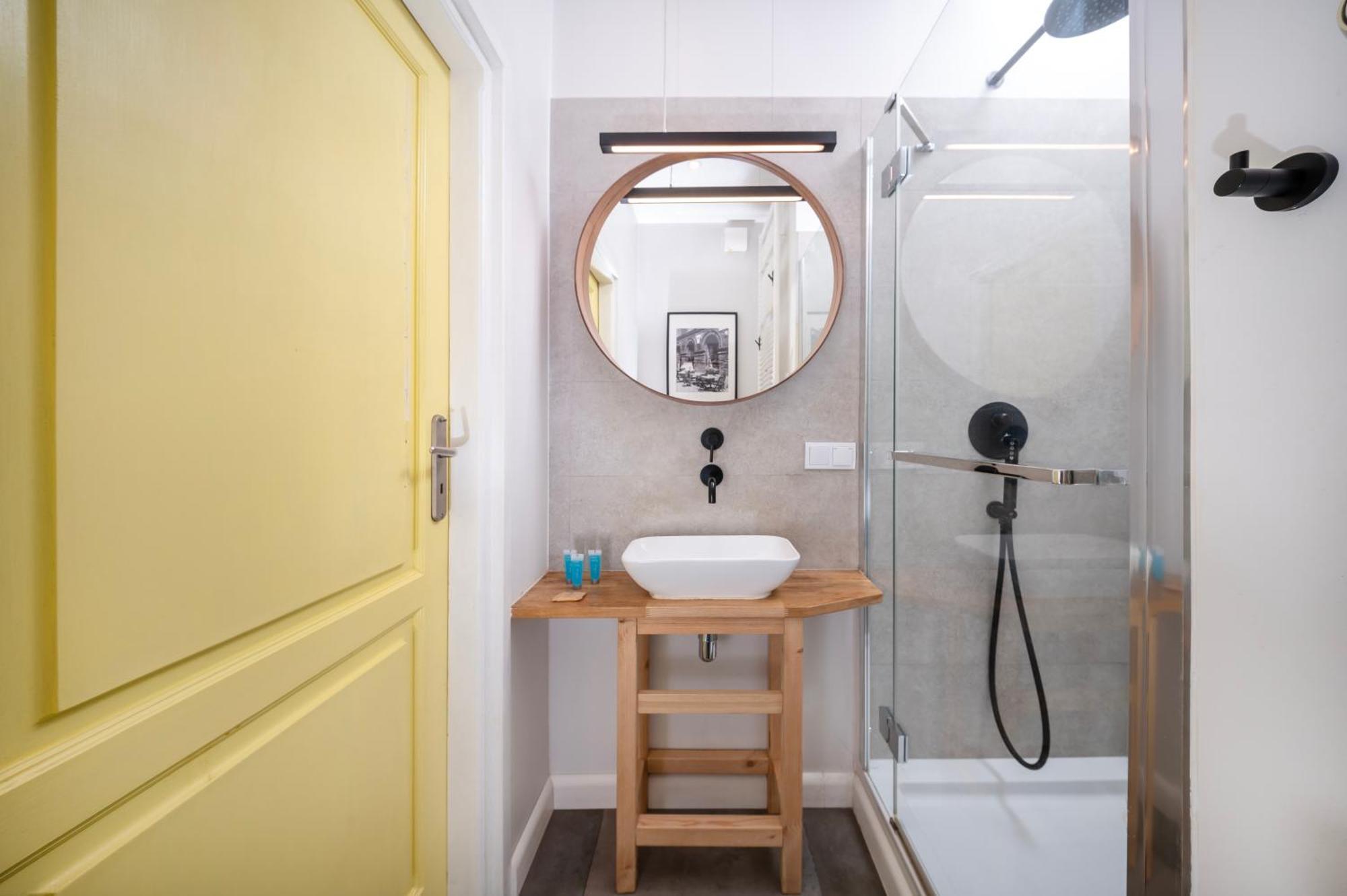 Central Family Apartment Лодз Екстериор снимка